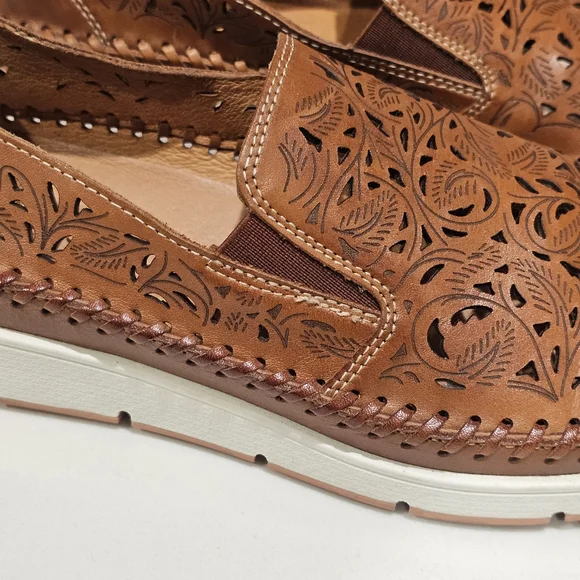 Pikolinos Tenerife Perforated laser cut Leather Loafers sneakers 10/10.5 41 - Picture 3 of 9